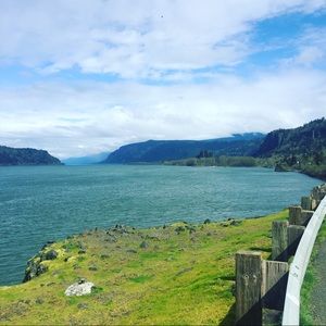 Meet your Posher, Annette